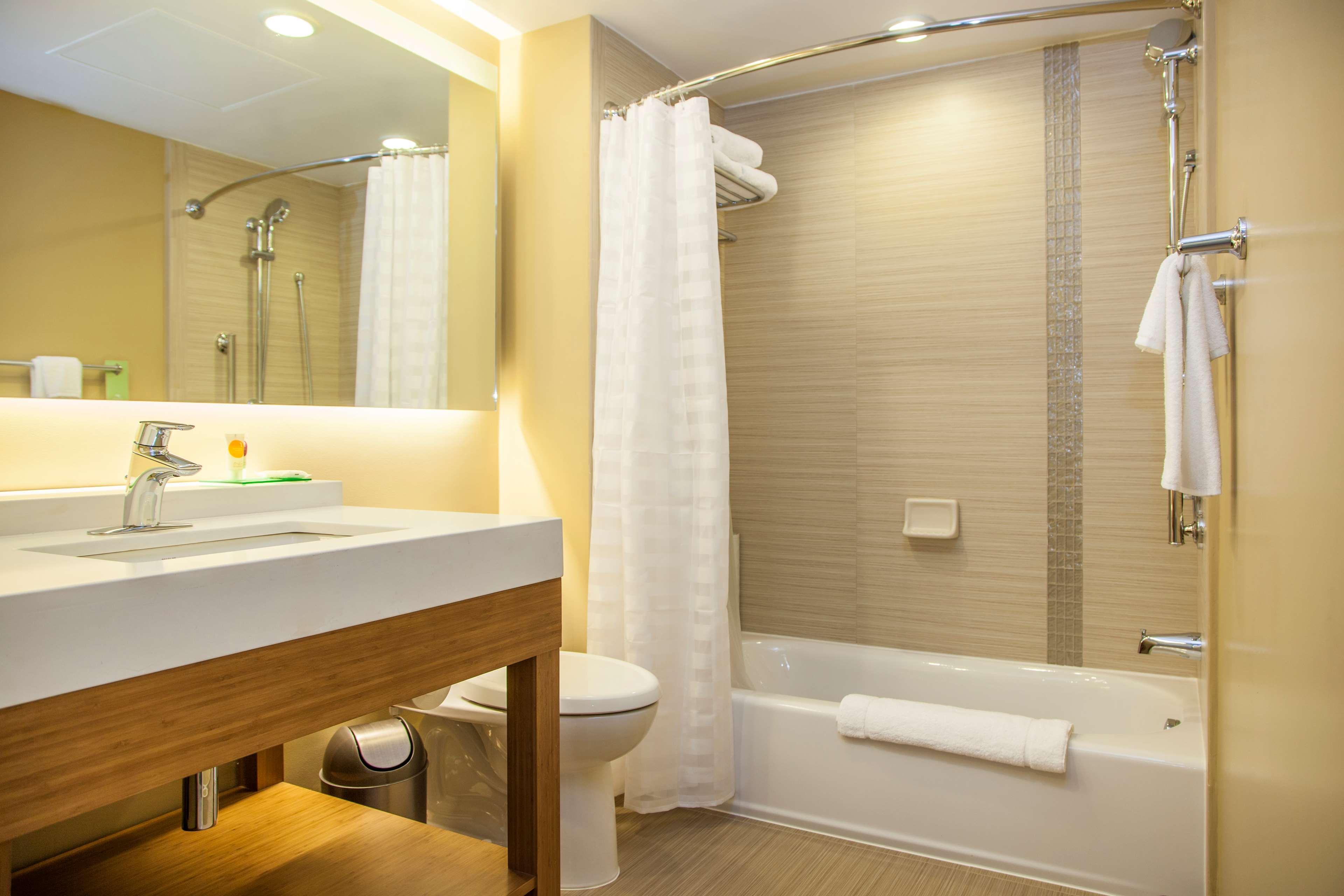 מלון Courtyard By Marriott La Paz Baja California Sur מראה חיצוני תמונה
