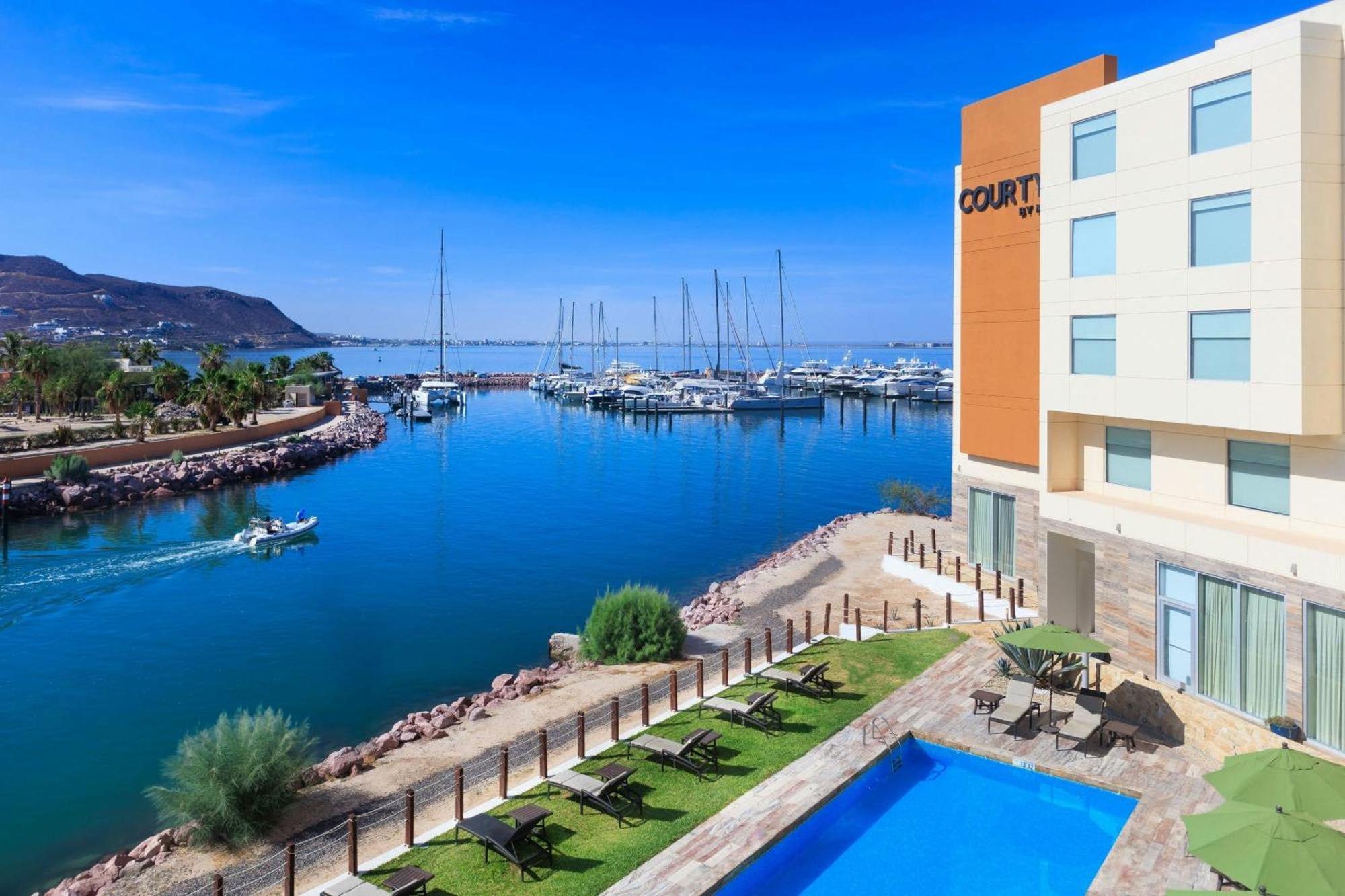 מלון Courtyard By Marriott La Paz Baja California Sur מראה חיצוני תמונה