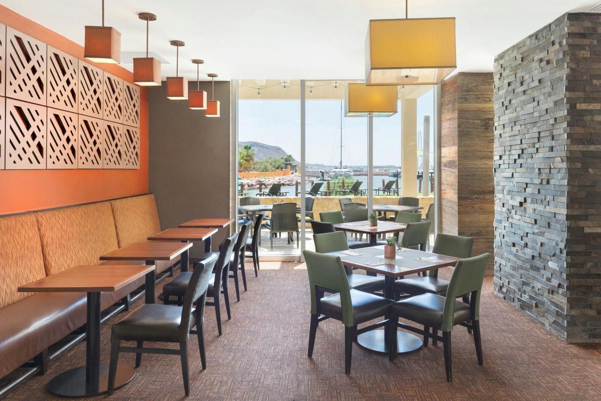מלון Courtyard By Marriott La Paz Baja California Sur מראה חיצוני תמונה