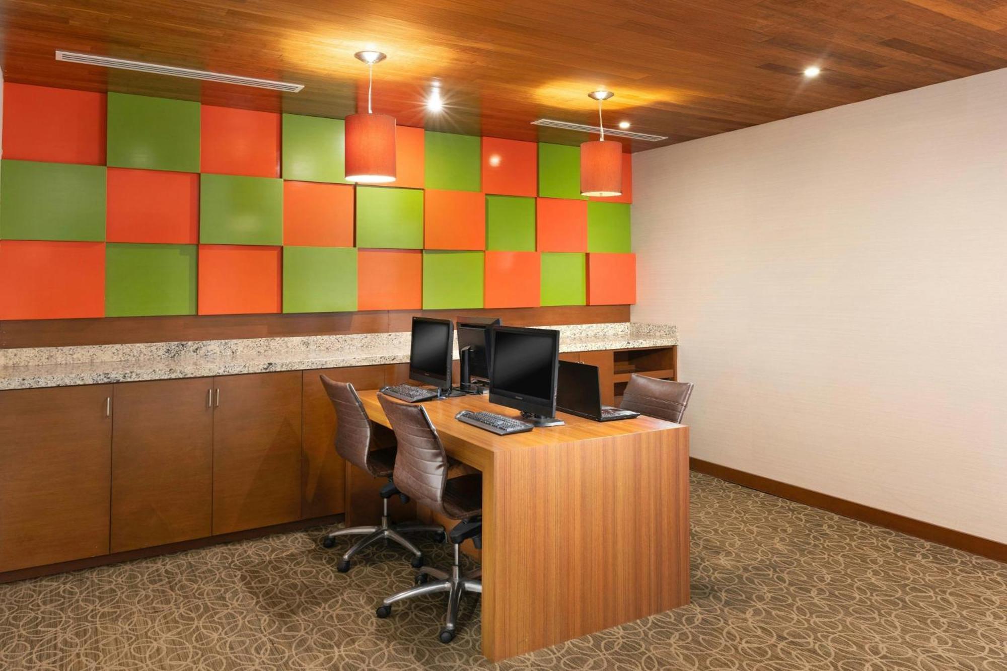 מלון Courtyard By Marriott La Paz Baja California Sur מראה חיצוני תמונה