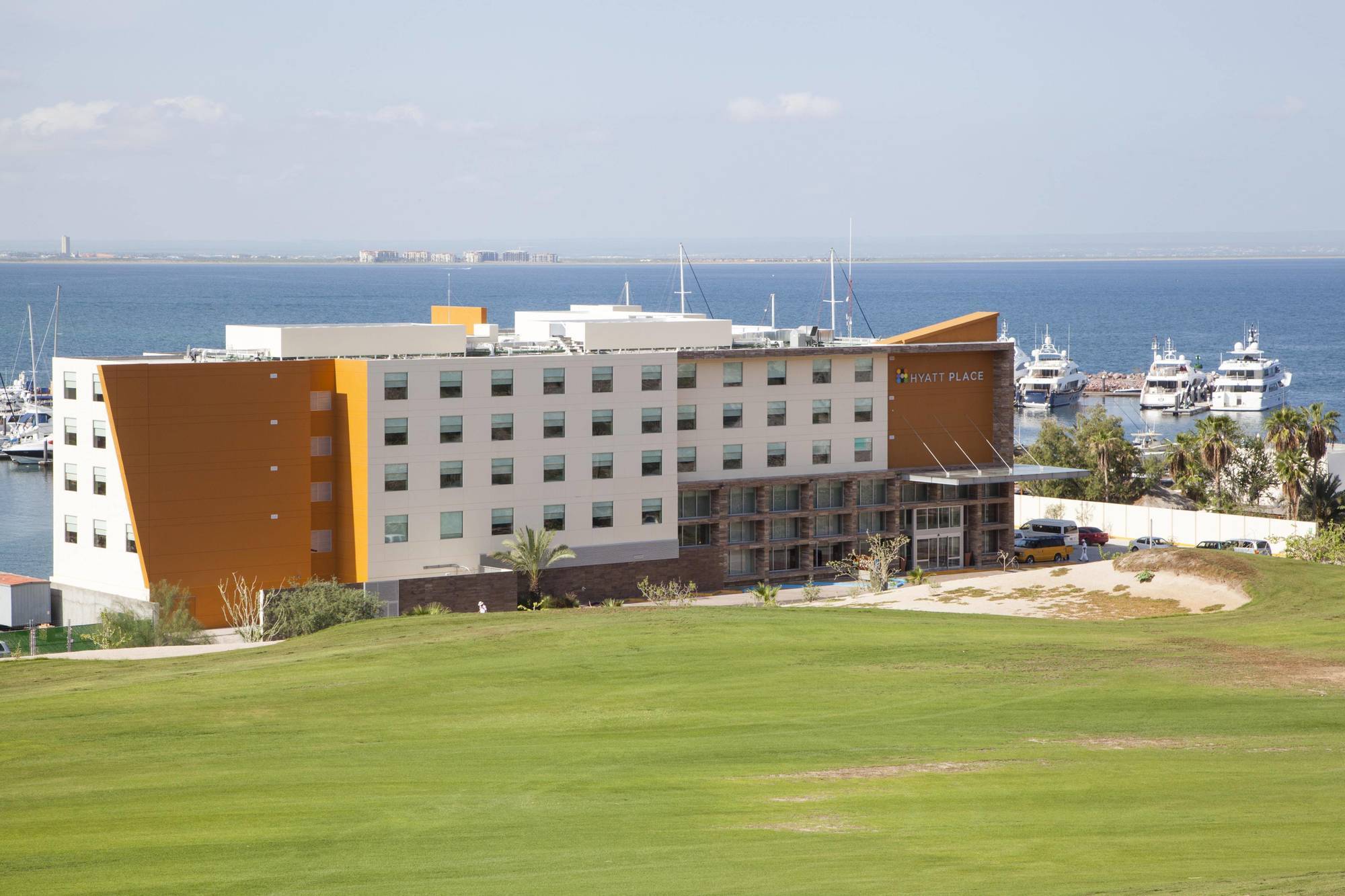 מלון Courtyard By Marriott La Paz Baja California Sur מראה חיצוני תמונה